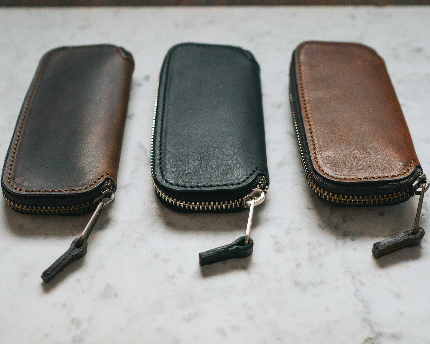 The Single Edge Travel Case